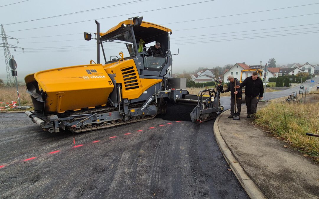 Asphaltarbeiten in Ehingen-Berkach